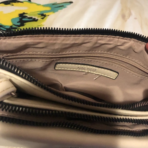 Hand bag - Picture 4 of 6